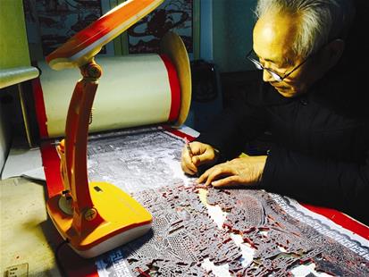 郑州龙子湖大学城三万人挤一班公交交通委回复【十大外围足球大平台】(图1) 十大外围足球大平台