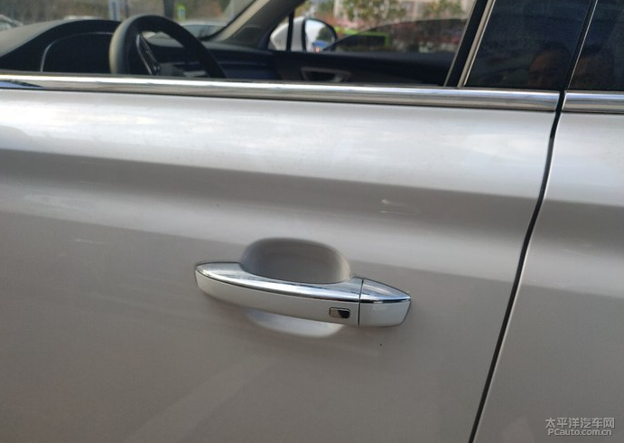 ‘十大外围足球平台app’唯美左岸装饰现代简约装修效果案例(图3) 十大外围足球平台app手机版