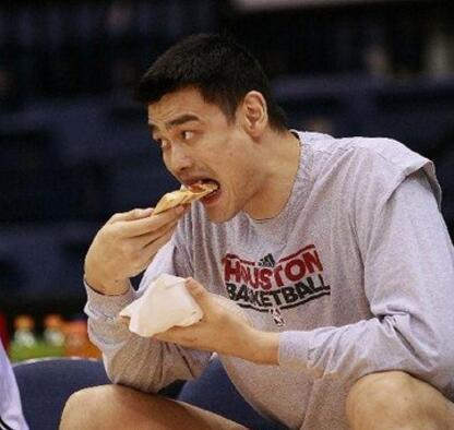 “十大外围足球平台app手机版”毕业生将离校邮局上门收包裹(图2) 十大外围足球平台app