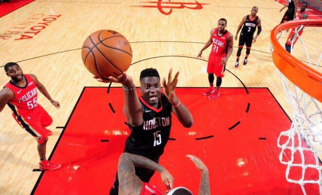 “十大外围足球平台app”陇海马路街道青少年志愿者寒假不休假,上街当管家(图2) 十大外围足球大平台