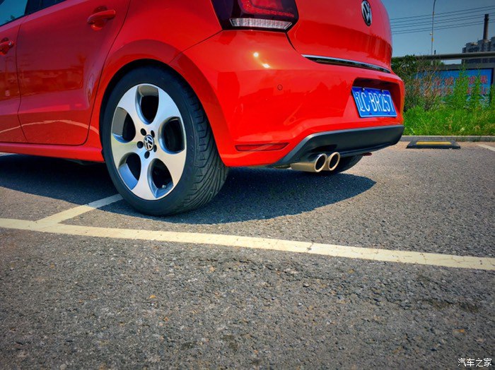 全国两会召开在新野县教育系统引发强烈反响-十大外围足球平台app手机版(图2) 十大外围足球平台app手机版